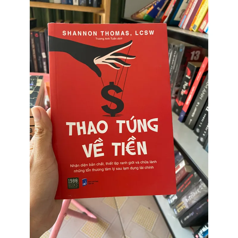 Thao túng về tiền  719012