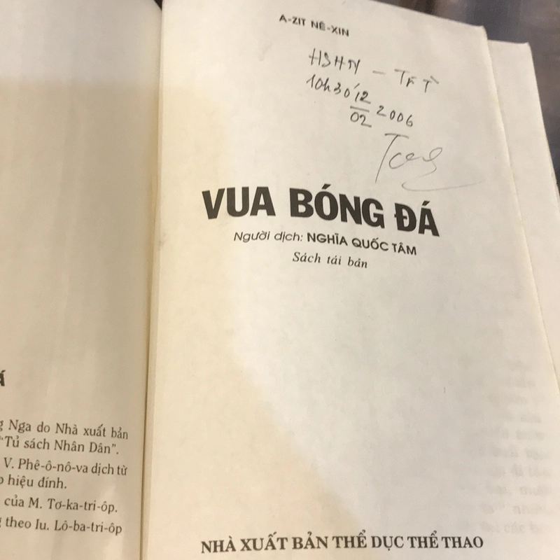 VUA BÓNG ĐÁ (A-ZIT NÊ - XIN) (Truyện hài hước) 491494