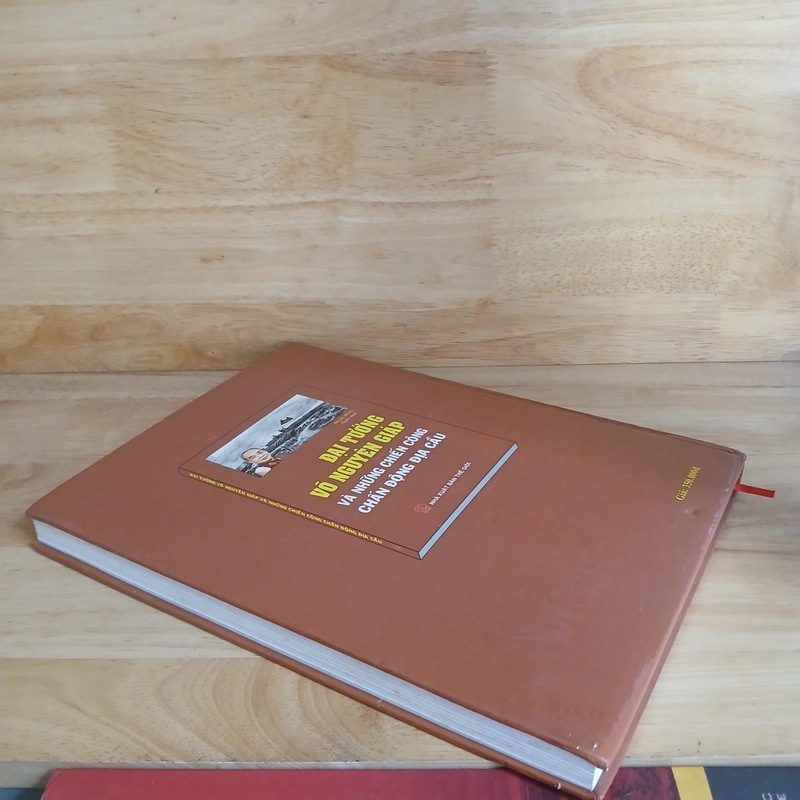Đại Tướng Võ Nguyên Giáp & Những Chiến Công Chấn Động Địa Cầu - Phạm Hùng tuyển chọn 539355