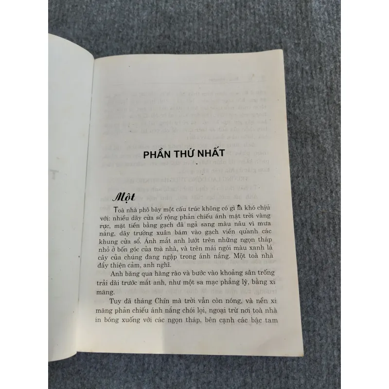 BẦY THÚ TRƯỚC BẢNG ĐEN - EVAN HUNTER 574307