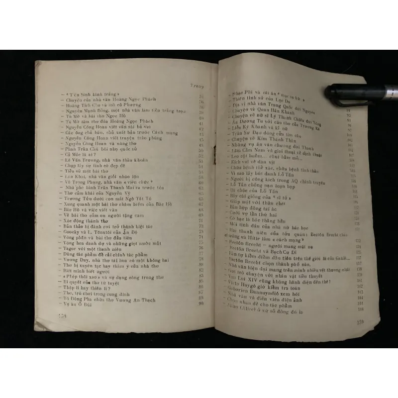 Chuyện làng văn - Việt Nam và Thế giới (tập 2- 1987) 1022465