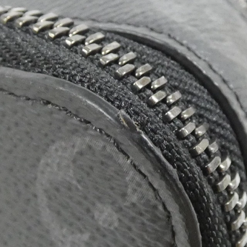 Túi đeo vai Louis Vuitton Monogram Eclipse Alpha Wearable Wallet M81260 - Hàng hiệu Chính hãng 766616