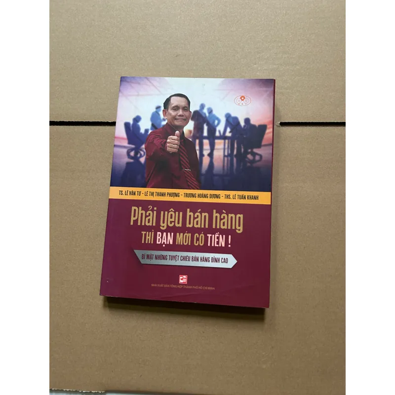 Phải yêu bán hàng thì bạn mới có tiền! 731898