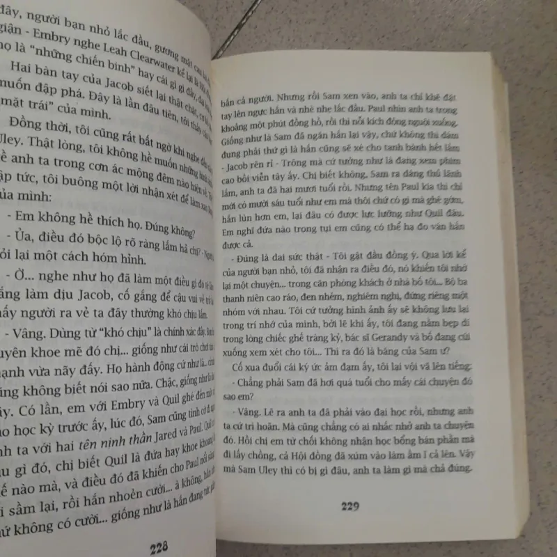 CHẠNG VẠNG, TRĂNG NON, HỪNG ĐÔNG, NHẬT THỰC - MEYER 707079