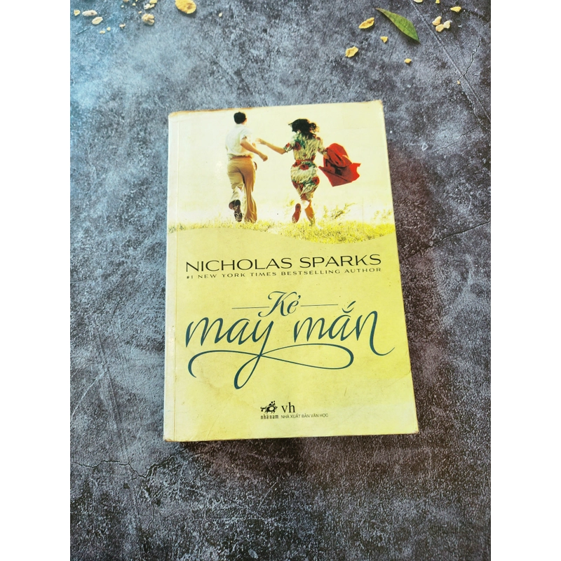 Kẻ May Mắn - Nicholas Sparks 304182