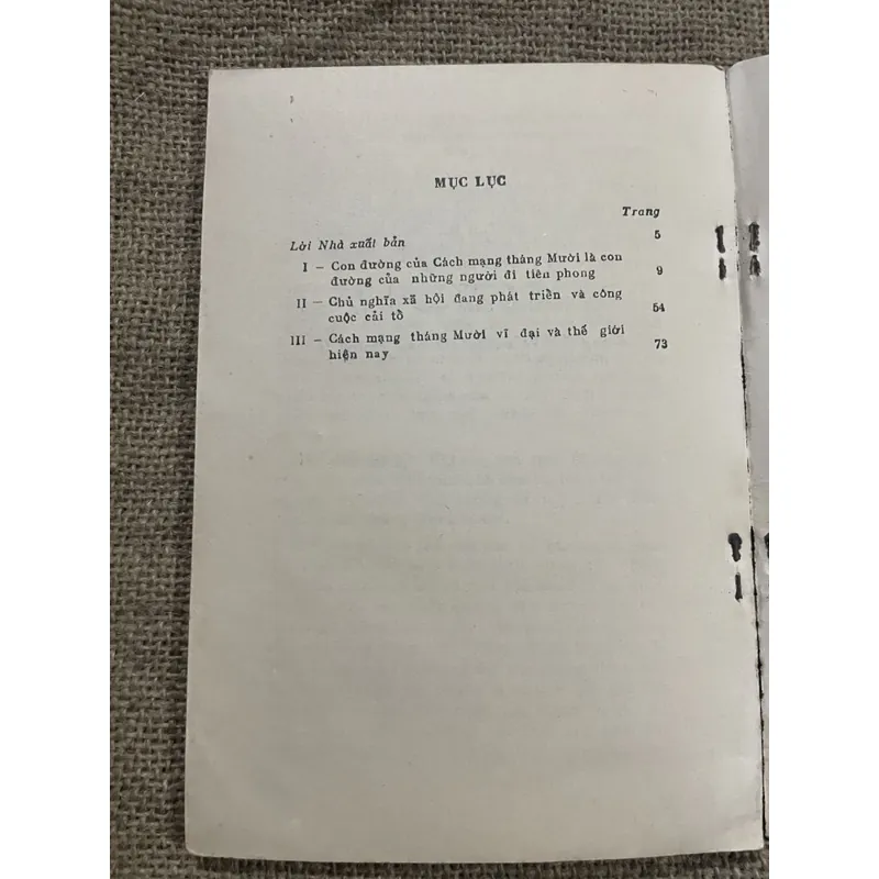   THÁNG MƯỜI VÀ CẢI TỔ : Cuộc cách mạng đang tiếp tục - Mikhail Gorbachev -  714673