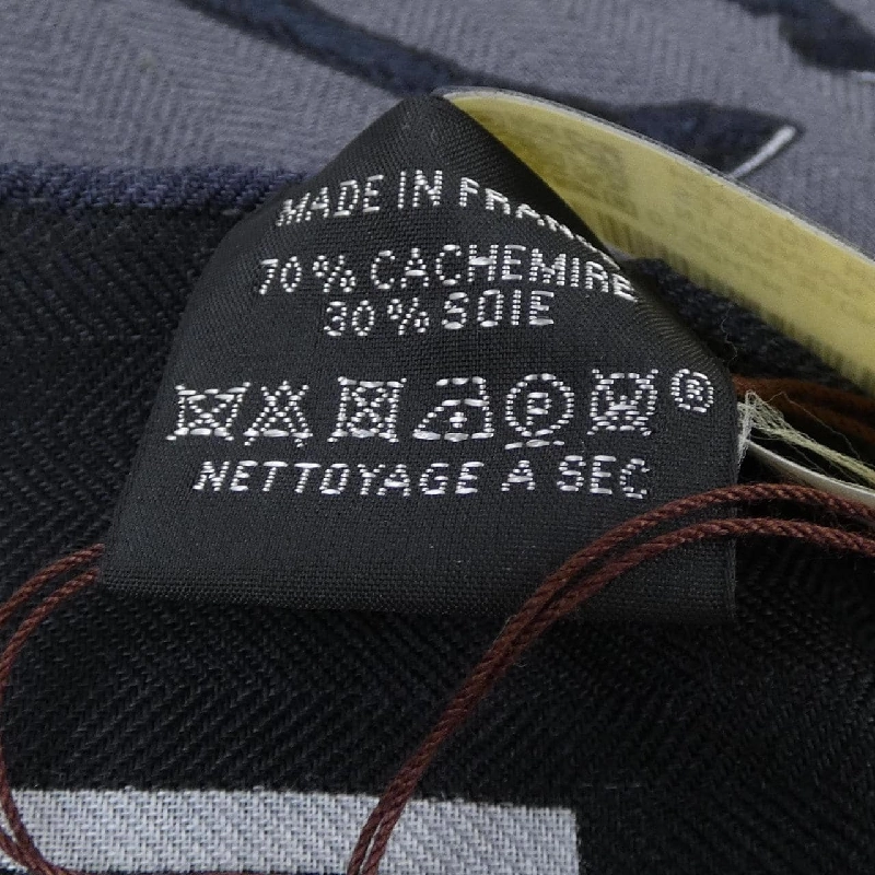 HERMES COUVERTURES NOUVELLES H693211T STOLE - Hàng hiệu Authentic 885251