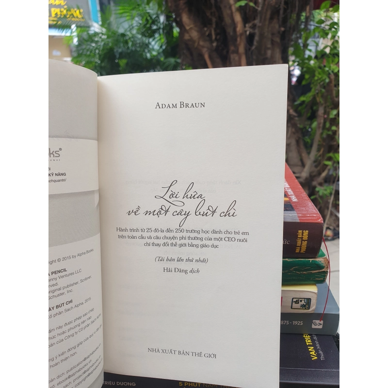 Lời hứa về một cây bút chì (The Promise of a Pencil) (Adam Braun, 2017) 477805