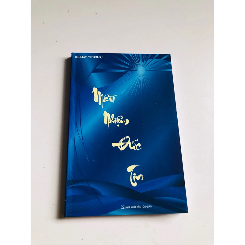 MẦU NHIỆM ĐỨC TIN 530568