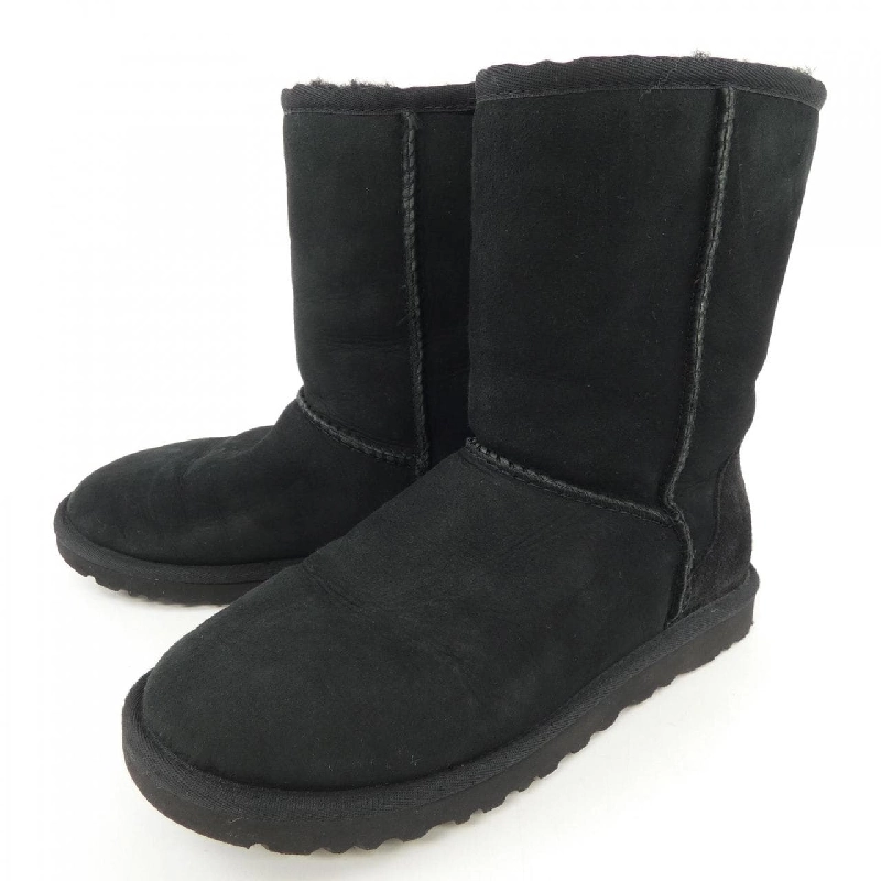 Giày bốt UGG - Hàng hiệu Authentic 828564