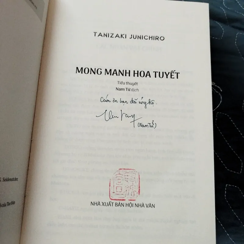 Mong manh hoa tuyết - Bìa cứng 932224