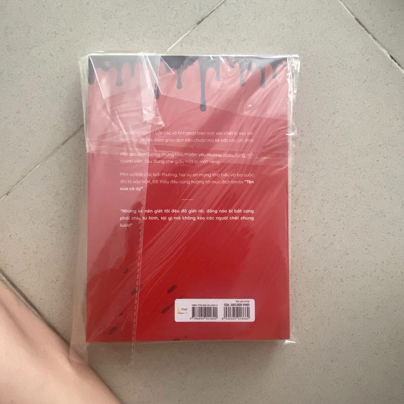 Sách Tên của cô ấy mới 99% 463752