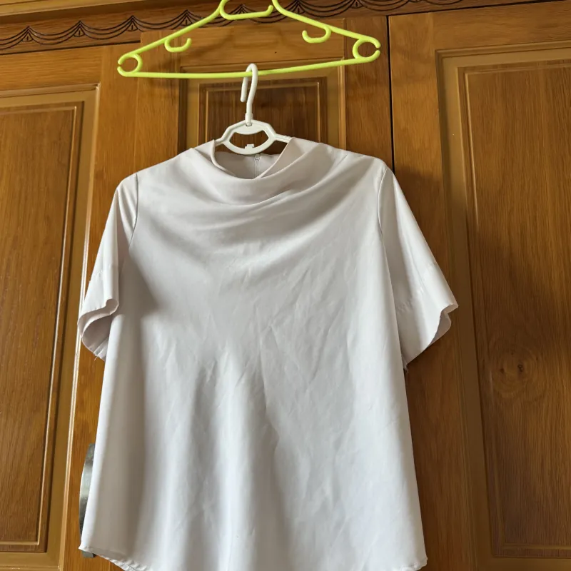 Áo thun- áo sơ mi- áo khoác- quần short 1019970