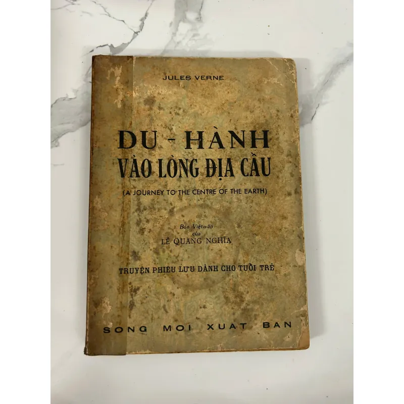 Du hành vào lòng địa cầu - Jules Verne 781298