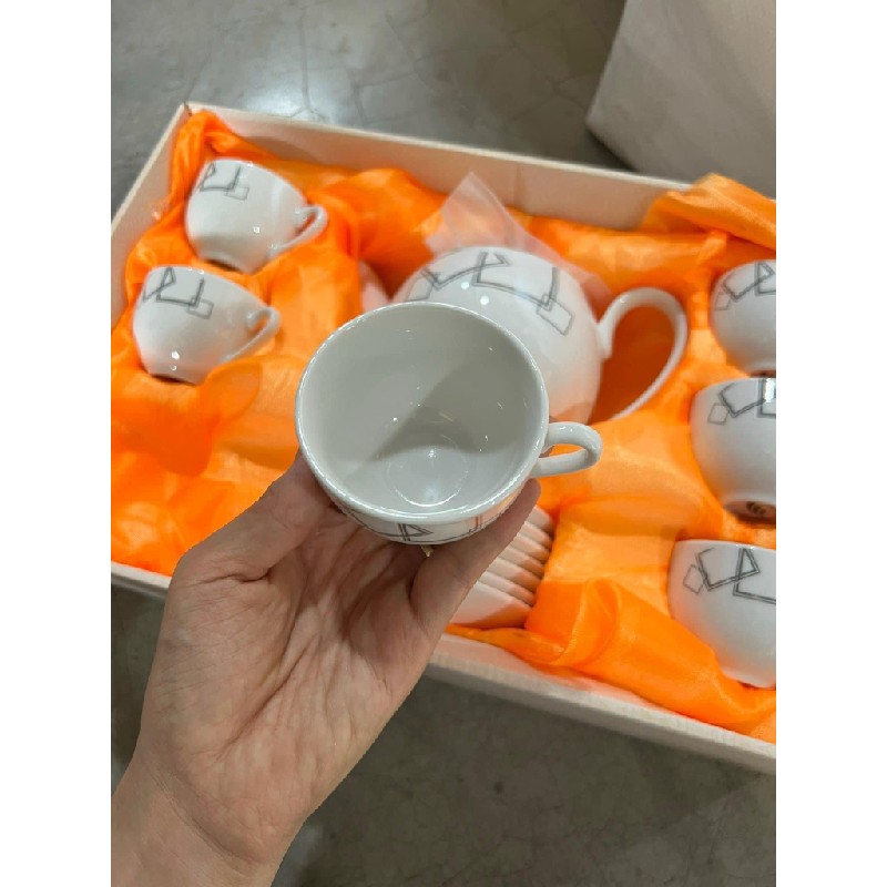 Bộ ấm chén màu trắng  21947