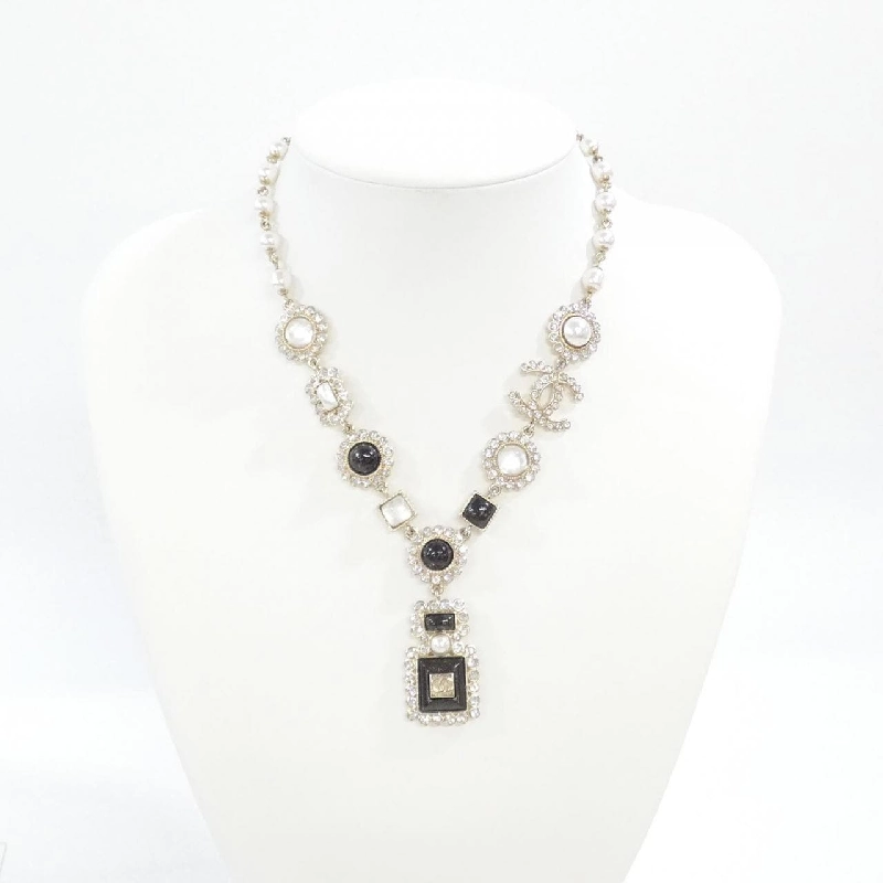 Vòng cổ Chanel AB7211 625944