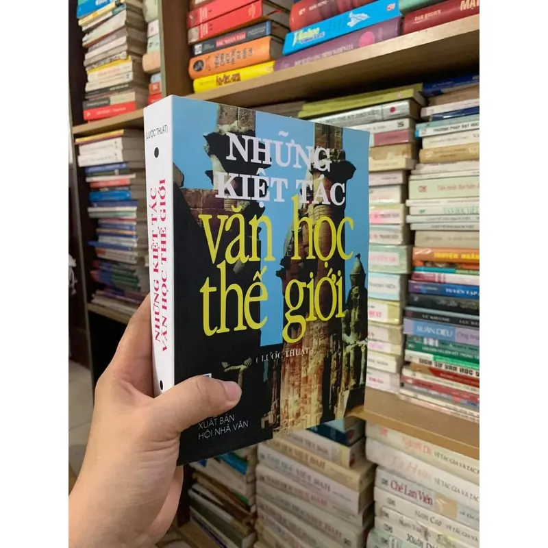 NHỮNG KIỆT TÁC VĂN HỌC THẾ GIỚI (LƯỢC THUẬT)   606342