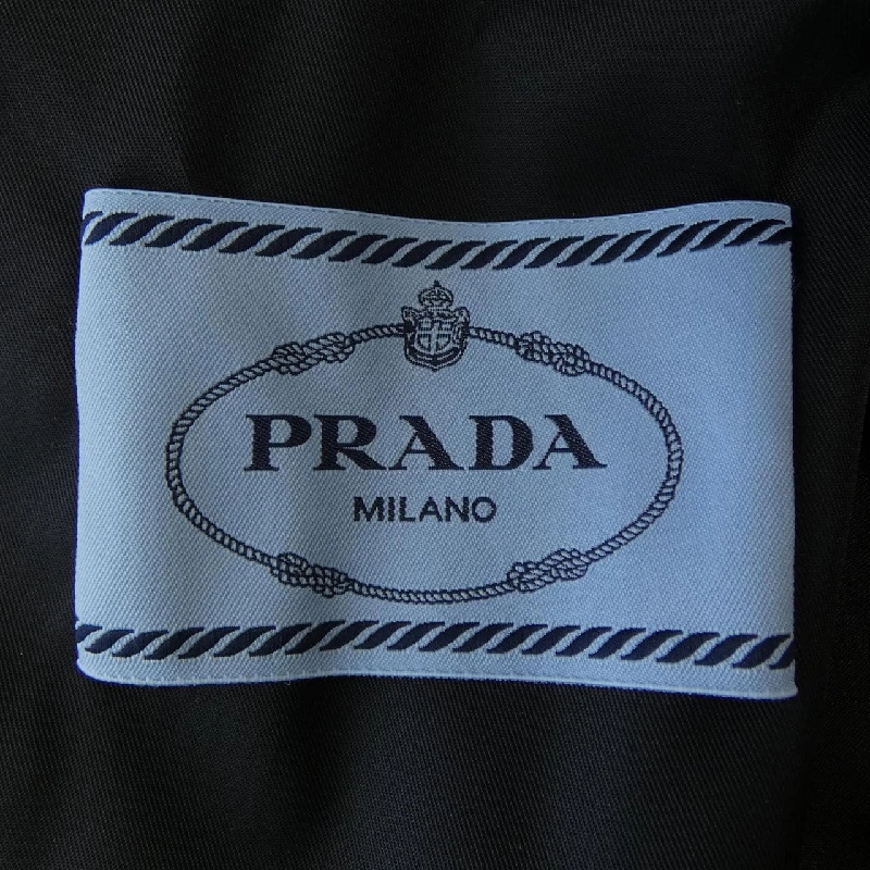 Áo khoác PRADA với logo hình tam giác 292061 S222 1WQ8 632279