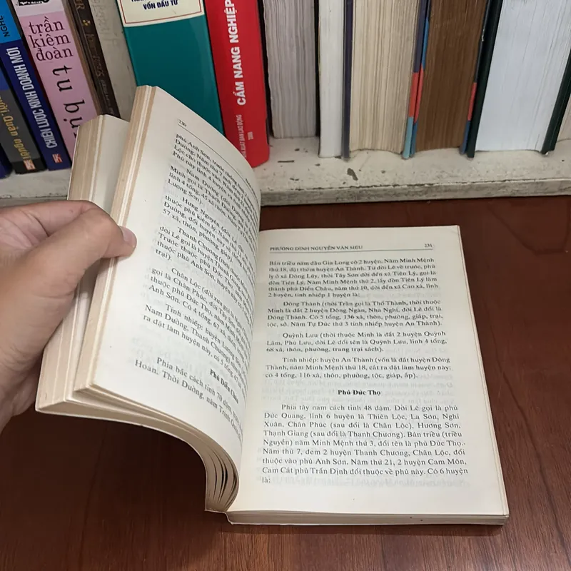 II Tựa sách: Đại Việt Địa Dư Toàn Biên - Phương Đình Nguyễn Văn Siêu - 1997 602618