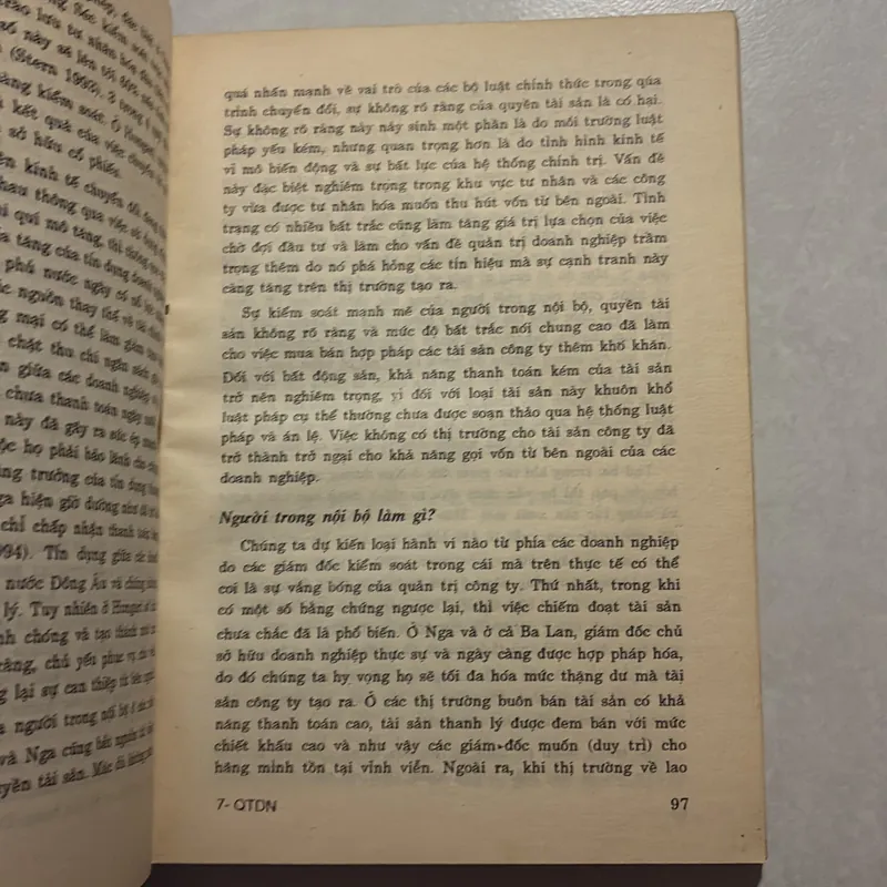Quản trị doanh nghiệp trong các nền kinh tế chuyển đổi 726996