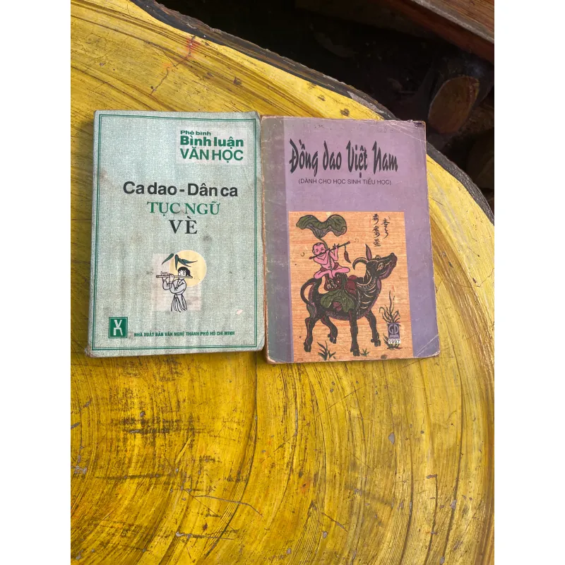 COMBO ĐỒNG DAO VIỆT NAM- PHÊ BÌNH BÌNH LUẬN VĂN HỌC CA DAO - DÂN CA TỤC NGỮ VÈ 733129