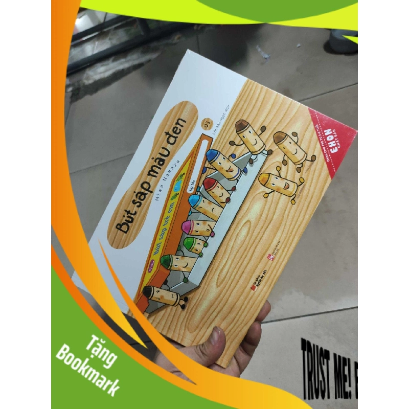 (TẶNG BOOKMARK) Ehon - Bút sáp màu đen 943741