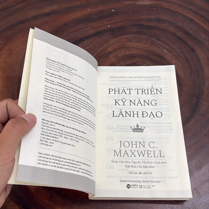 II Sách Kỹ Năng: Phát Triển Kỹ Năng Lãnh Đạo - JOHN C. MAXWELL - 2023 1010453