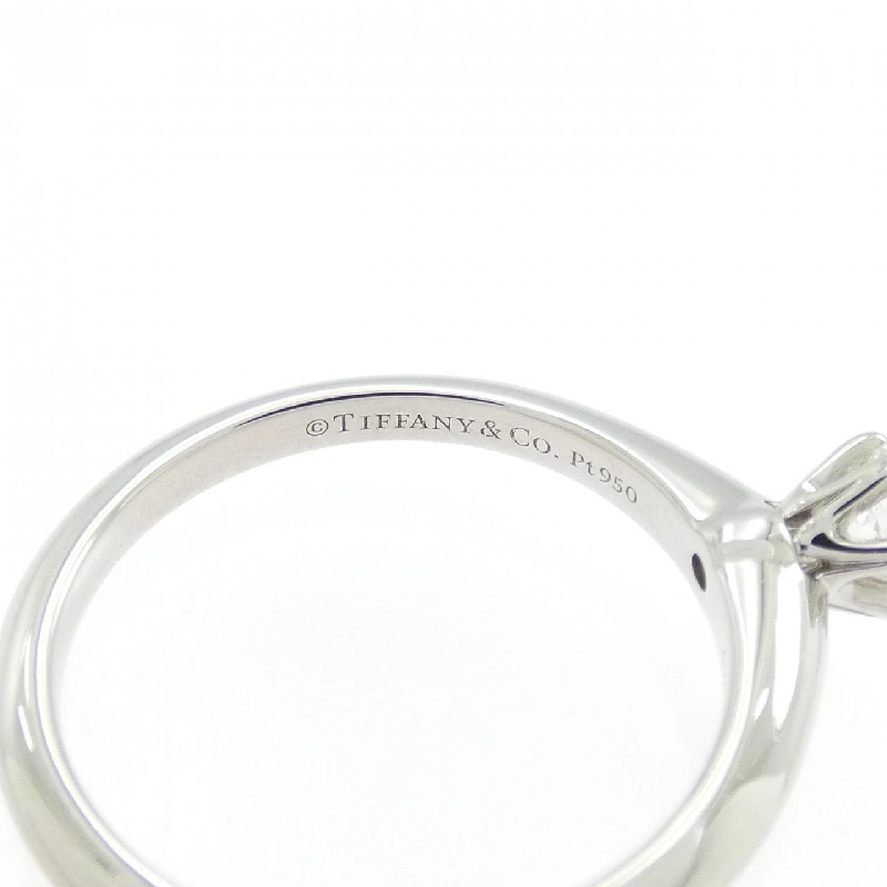 Nhẫn Solitaire Classic Tiffany 0.24CT - Hàng hiệu Chính hãng 838596