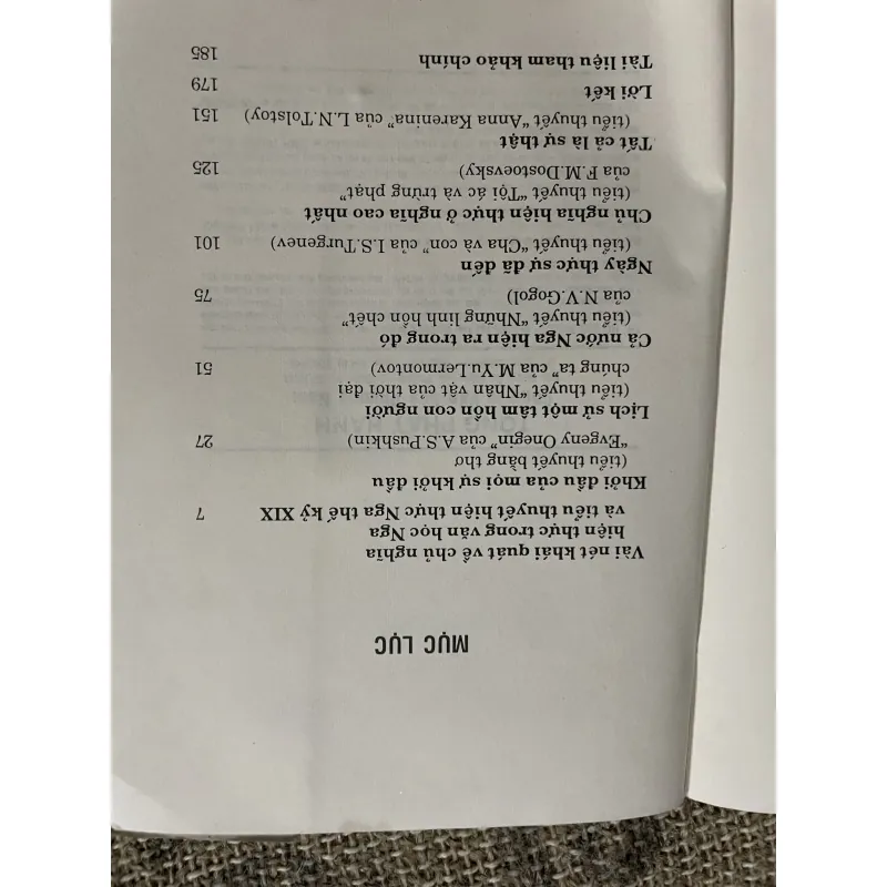 Tiểu thuyết hiện thực Nga thế kỷ 19 - TRẦN THỊ PHƯƠNG PHƯƠNG  1029879