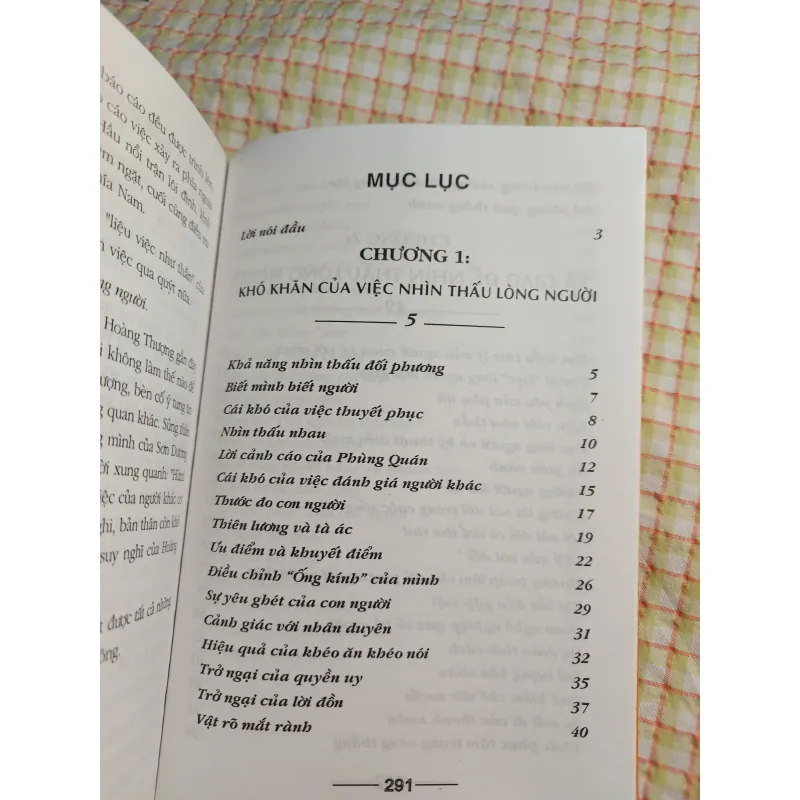 NHÌN THẤU LÒNG NGƯỜI 713505