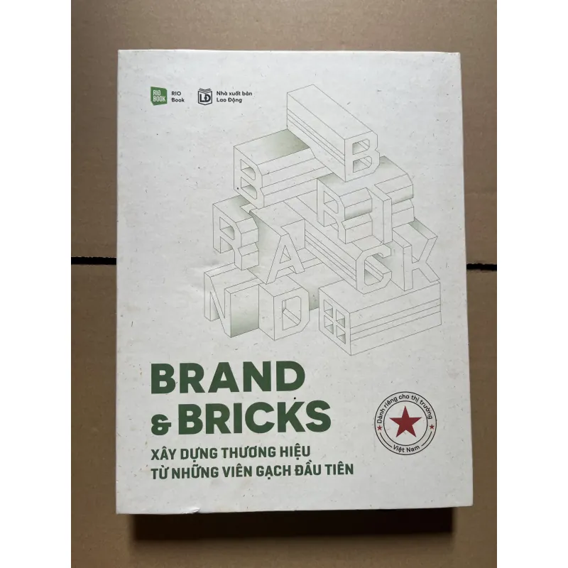 xây dựng thương hiệu từ những viên gạc đầu tiên 1030211
