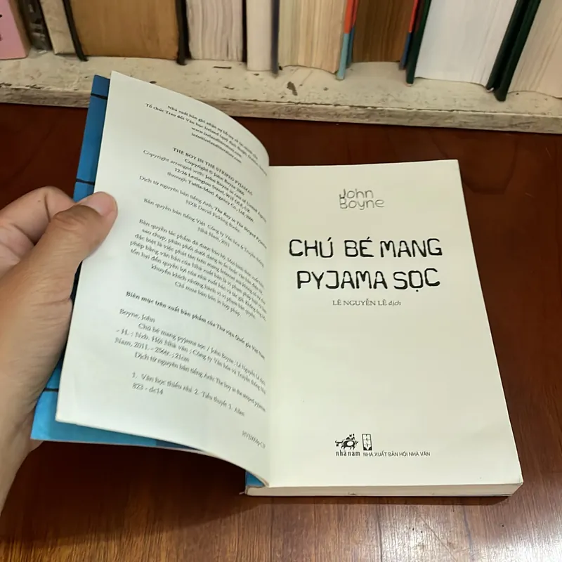 II Tựa sách: Chú Bé Mang Pyjama Sọc - JOHN BOYNE - 2022 576368