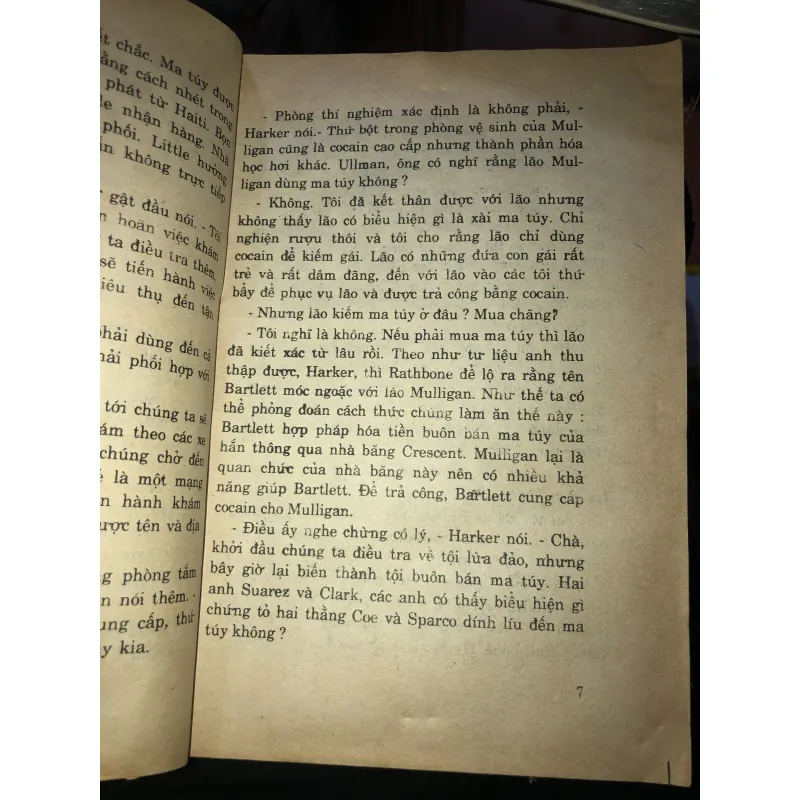 Danh dự - Lawrence Sanders 1013182