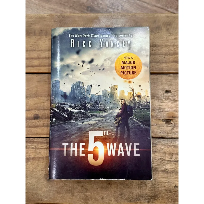The 5th Wave - Rick Yancey 737158
