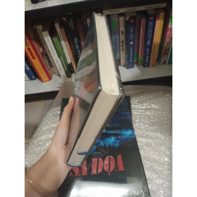 Chuộc tội bìa cứng  524115