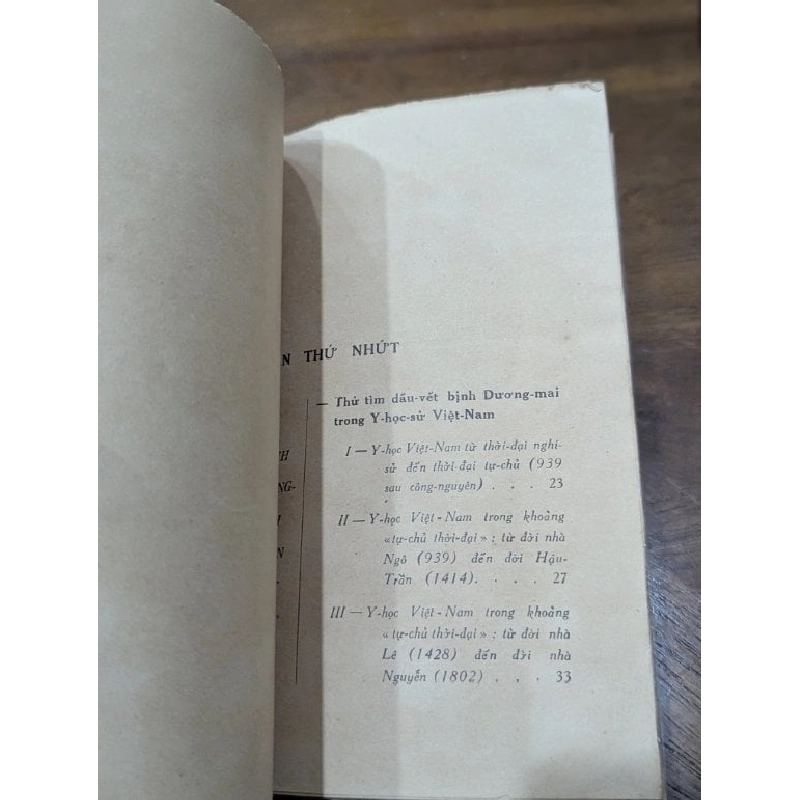 Bướm hoa bịnh dương mai trên đất việt - bác sĩ Lê Văn Ngôn 1003582