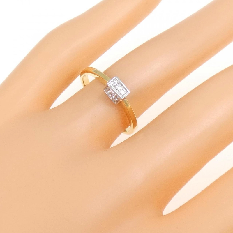 Nhẫn kim cương 750YG 672071