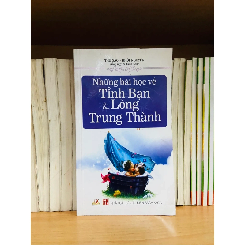 (Sách cũ SCGR) Tình bạn & Lòng trung thành - Văn học VAVOXA3-24 Blogmeo090426 1014326