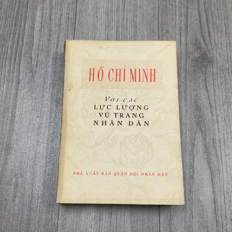 Hồ chí minh với lực lượng vũ trang nhân dân 1975. 10a3 1025779