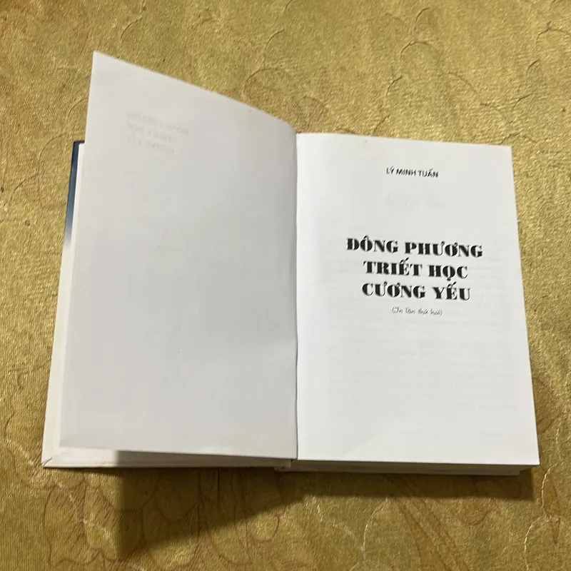 ĐÔNG PHƯƠNG TRIẾT HỌC CƯƠNG YẾU- LÝ MINH TUẤN 629533