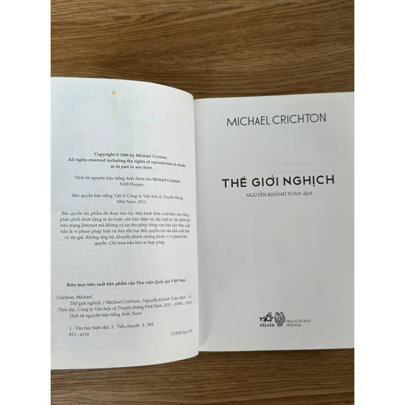 Thế giới nghịch - Michael Crichton 783053