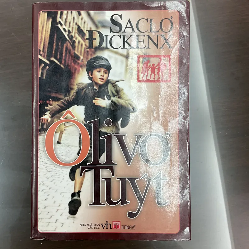 [VĂN HỌC ANH] Oliver Tuýt - Charles Dickens 701077