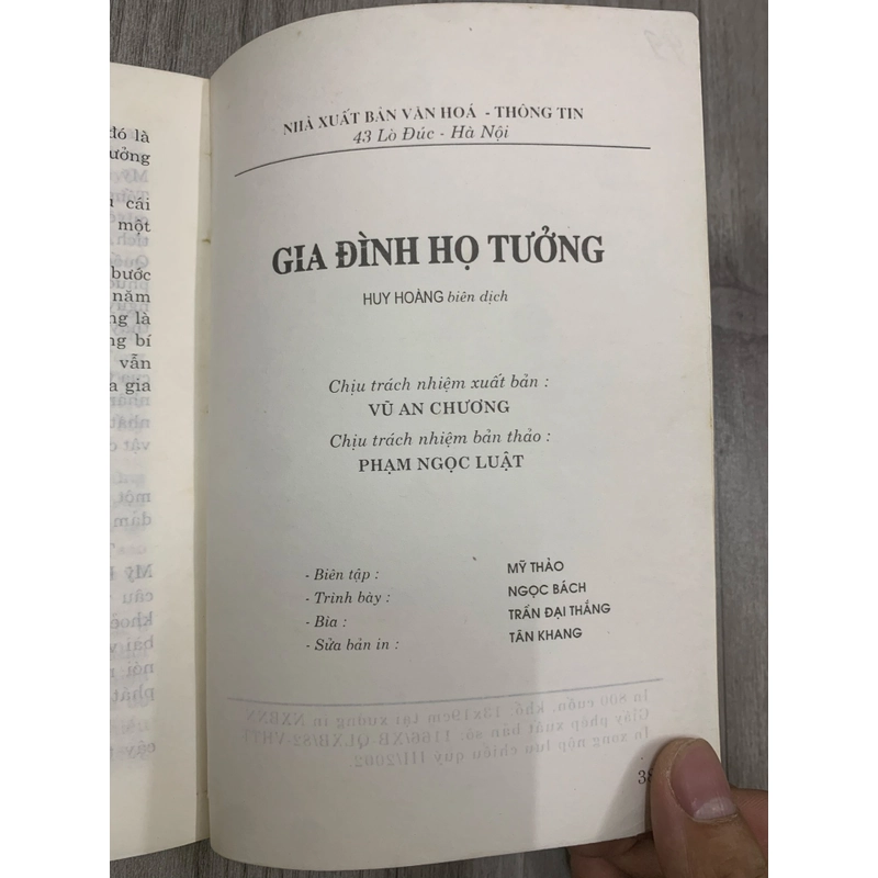 Gia đình họ tưởng, truyện tình của tưởng giới thạch. 3a4 552795