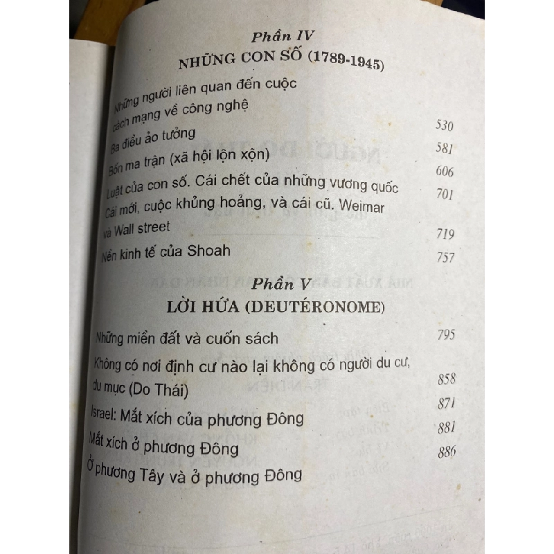 Người Do Thái với Thế Giới Tiền Bạc -Tác giả:Jacques Attali -NXB Công An ND 2004 -bìa mềm,khổ 16x24cm,895 trang -Sách qua sd còn Tốt 445945
