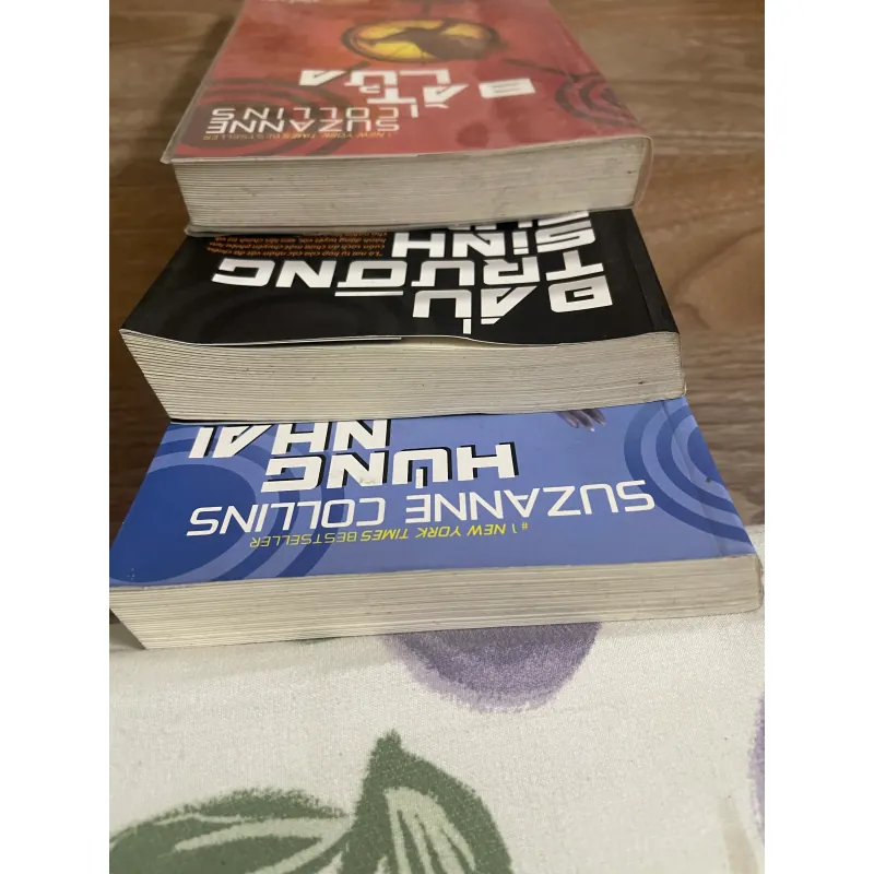 Đấu trường sinh tử - Húng Nhại - Bắt lửa - Suzanne Collins 1027958