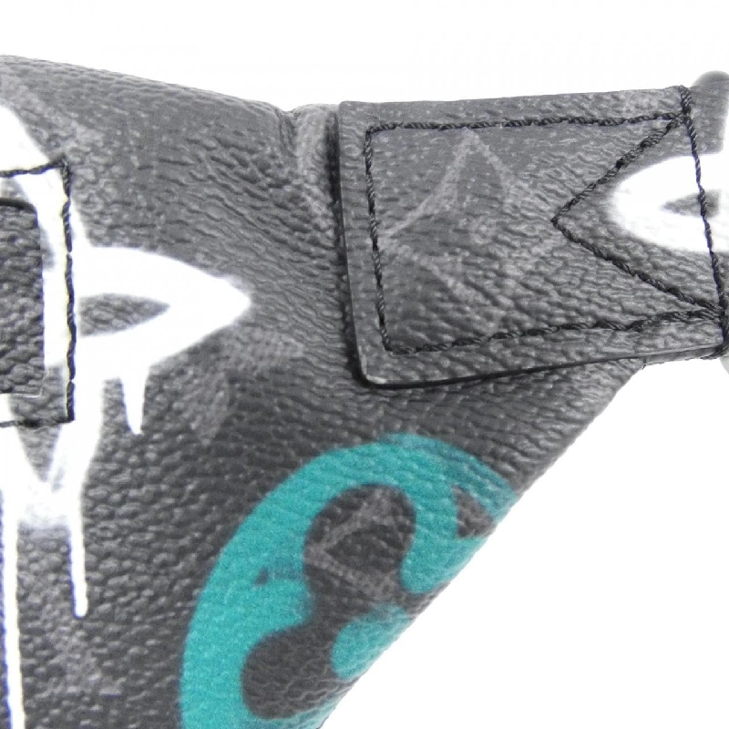 Túi đeo chéo Louis Vuitton Monogram Eclipse (LV Graffiti Veil) Discovery Bum Bag PM M21397 - Hàng hiệu Chính hãng 766945