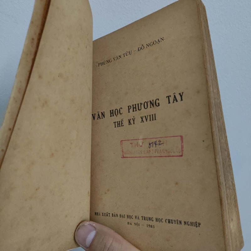 Văn Học Phưong Tây Thế Kỷ XVIII -Phùng Văn Tửu , Đỗ Ngoạn 492115