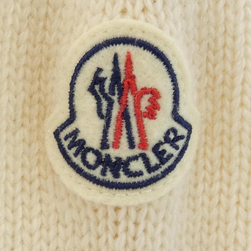 Áo khoác lông vũ MONCLER 638606