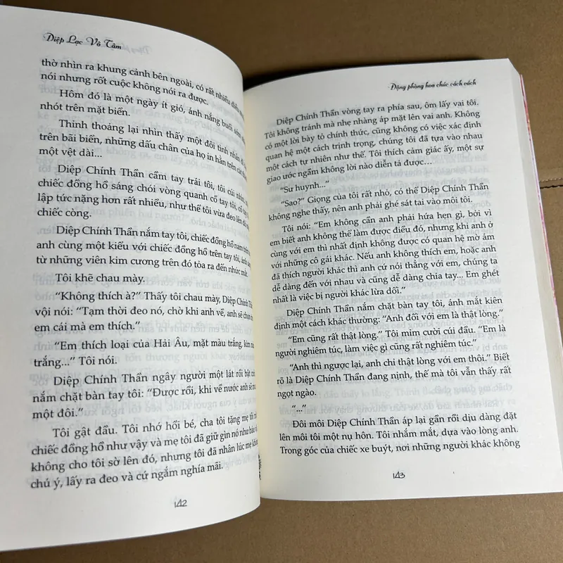 Động phòng hoa chúc cách vách 573899