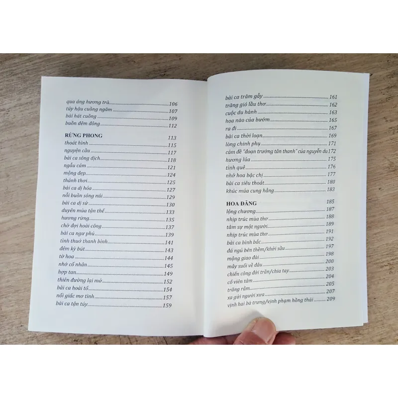 Vũ Hoàng Chương - thơ toàn tập 1010786